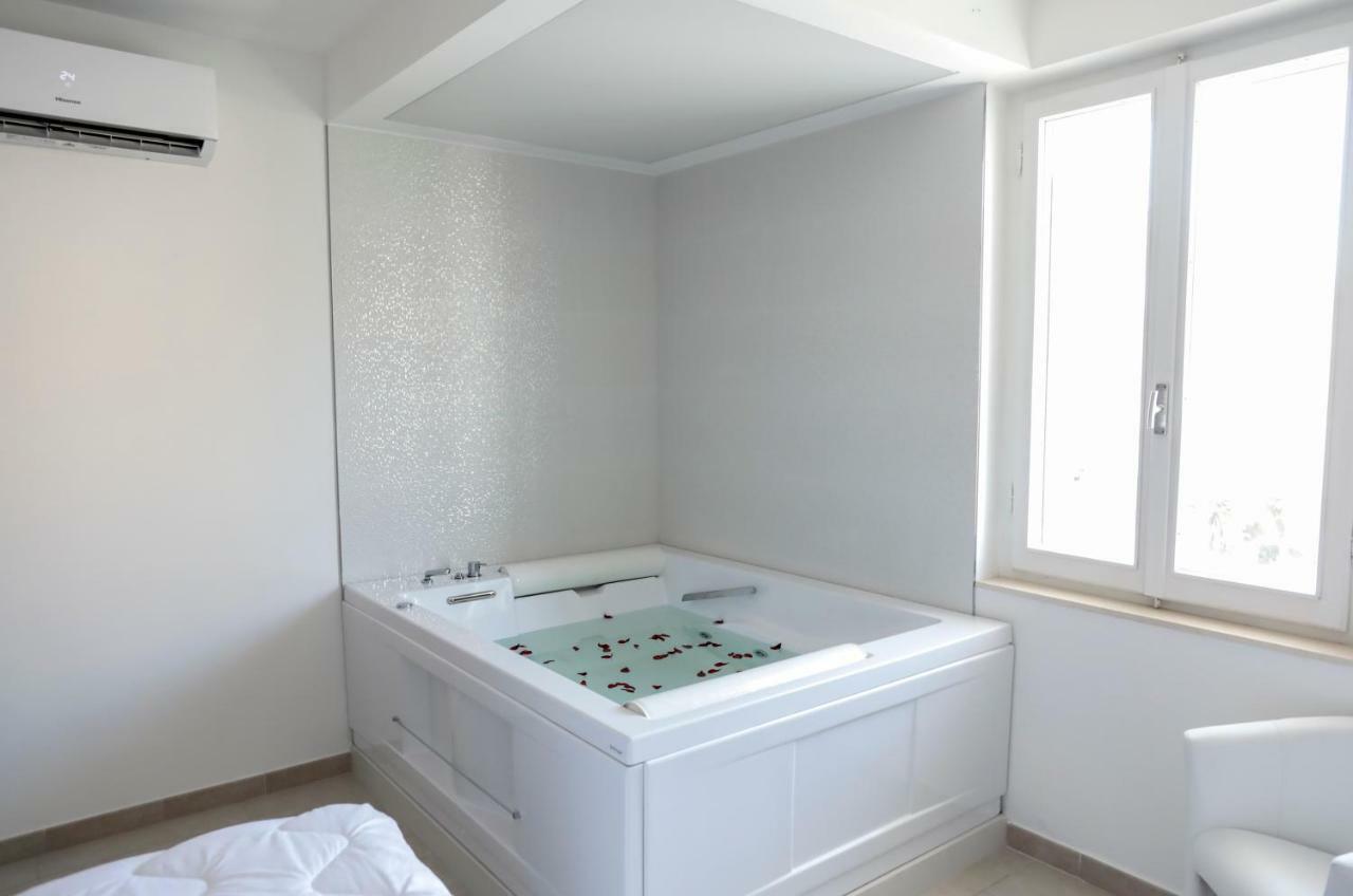 R & D Hotell Alghero Exteriör bild