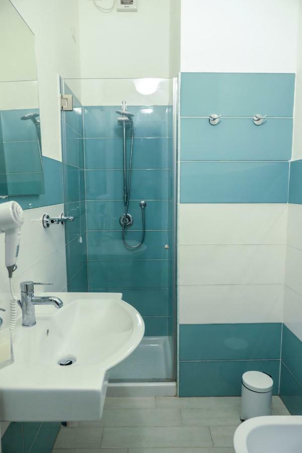 R & D Hotell Alghero Exteriör bild